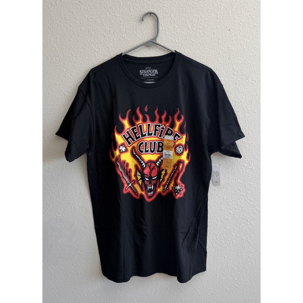 NWT Stranger Things Hellfire Club Men's Shirt - 100% Cotton - Large